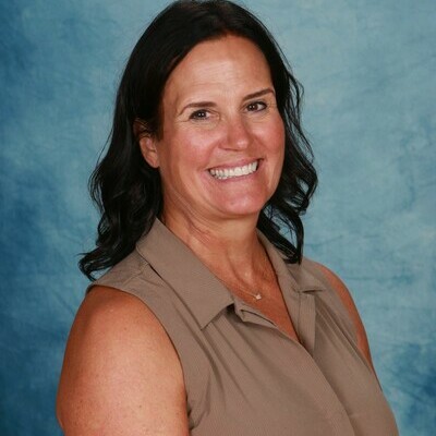 Photo of Lynnell Bowles