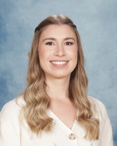 Photo of Alyssa Volk